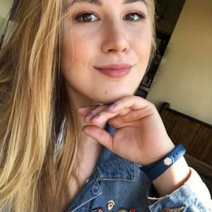 Meet your Posher, Nichole